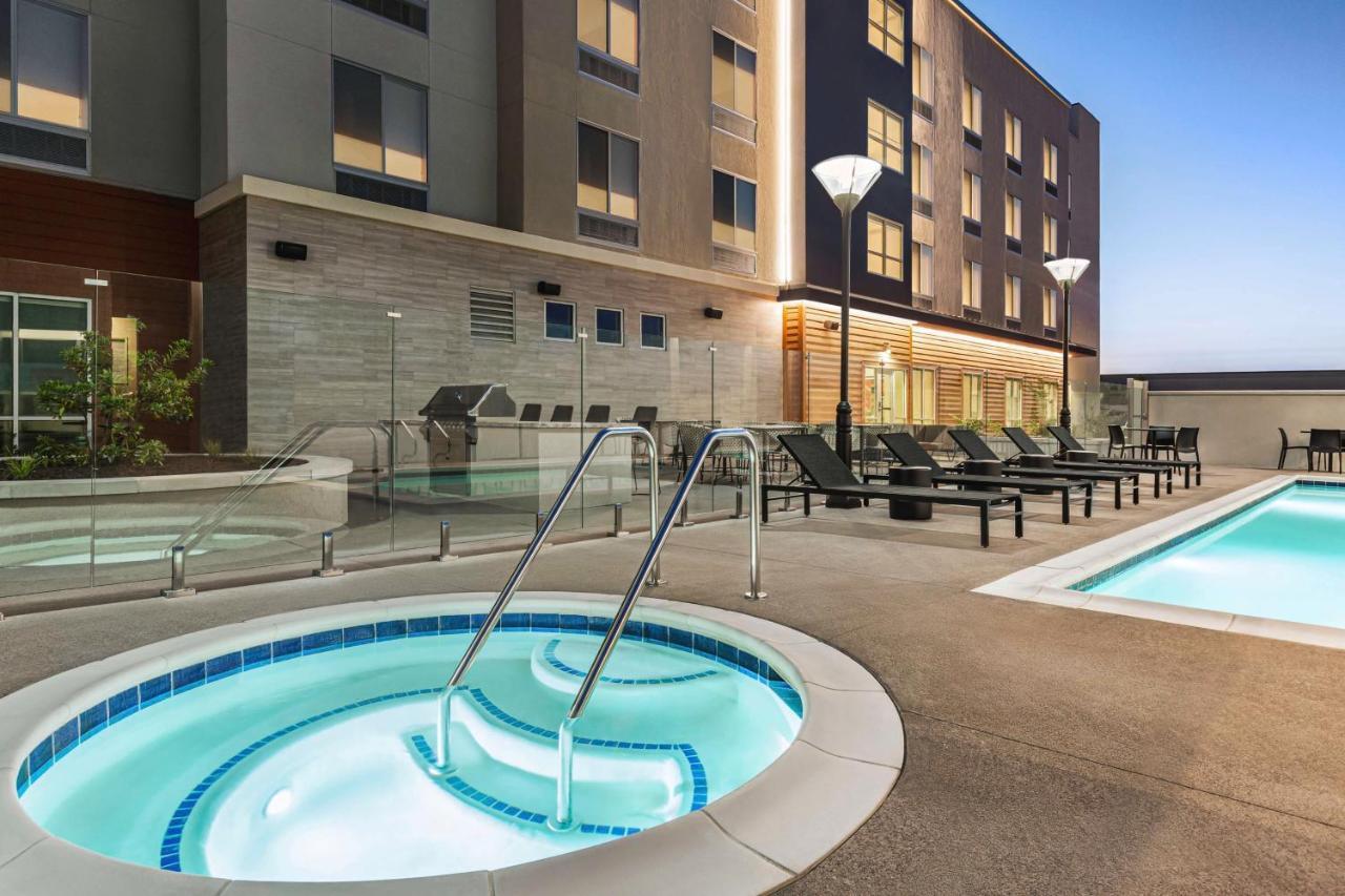 Hampton Inn Stockton, Ca Экстерьер фото